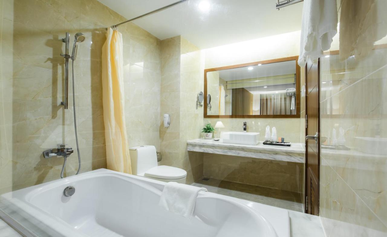 Muong Thanh Grand Nha Trang Hotel Exterior photo